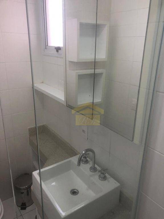 Apartamento à venda com 2 quartos, 40m² - Foto 19