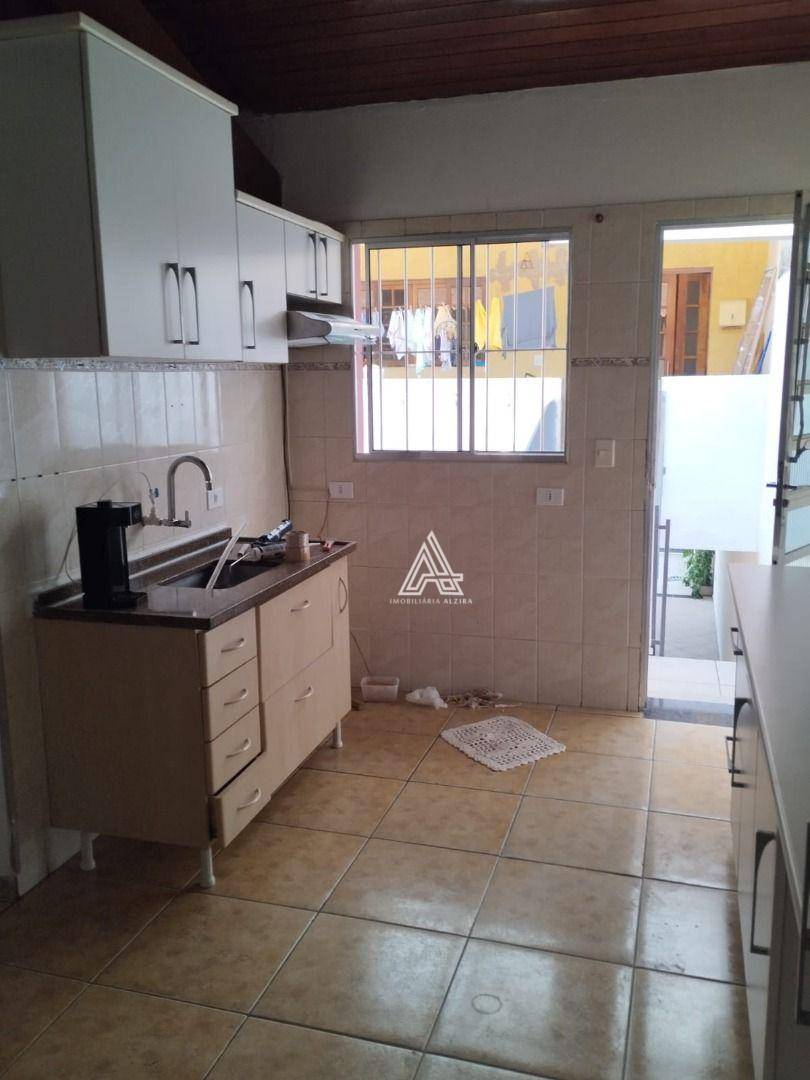 Casa para alugar com 1 quarto, 70m² - Foto 5