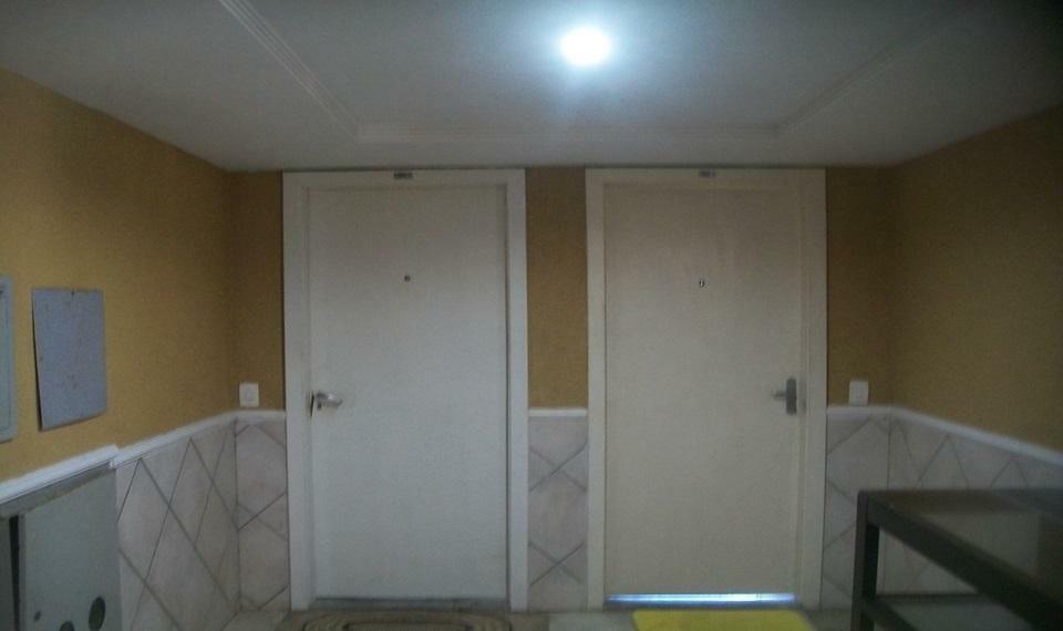 Apartamento à venda com 2 quartos, 60m² - Foto 11