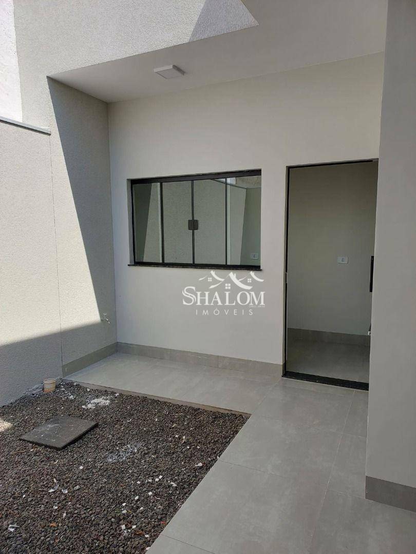 Casa à venda com 3 quartos, 100m² - Foto 29