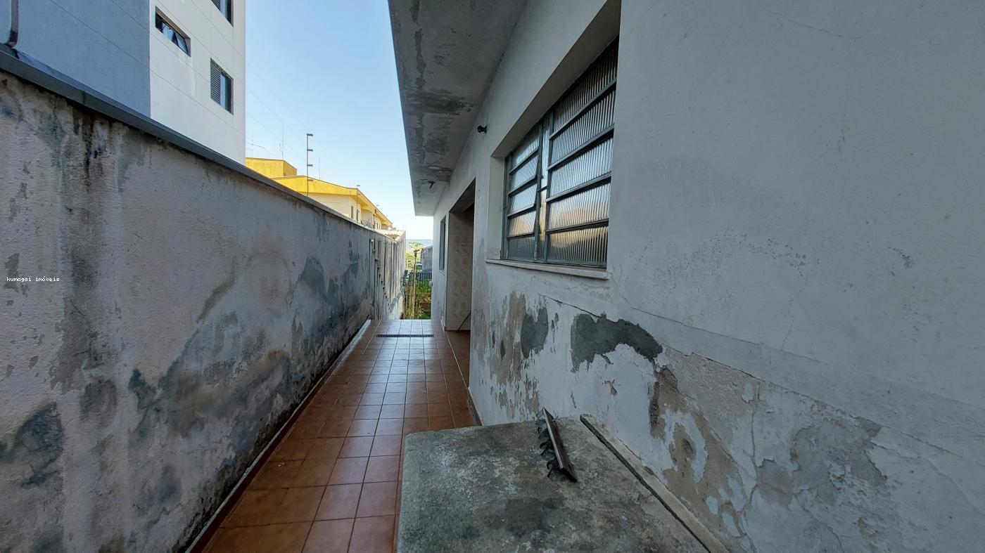 Casa à venda com 3 quartos, 500m² - Foto 20