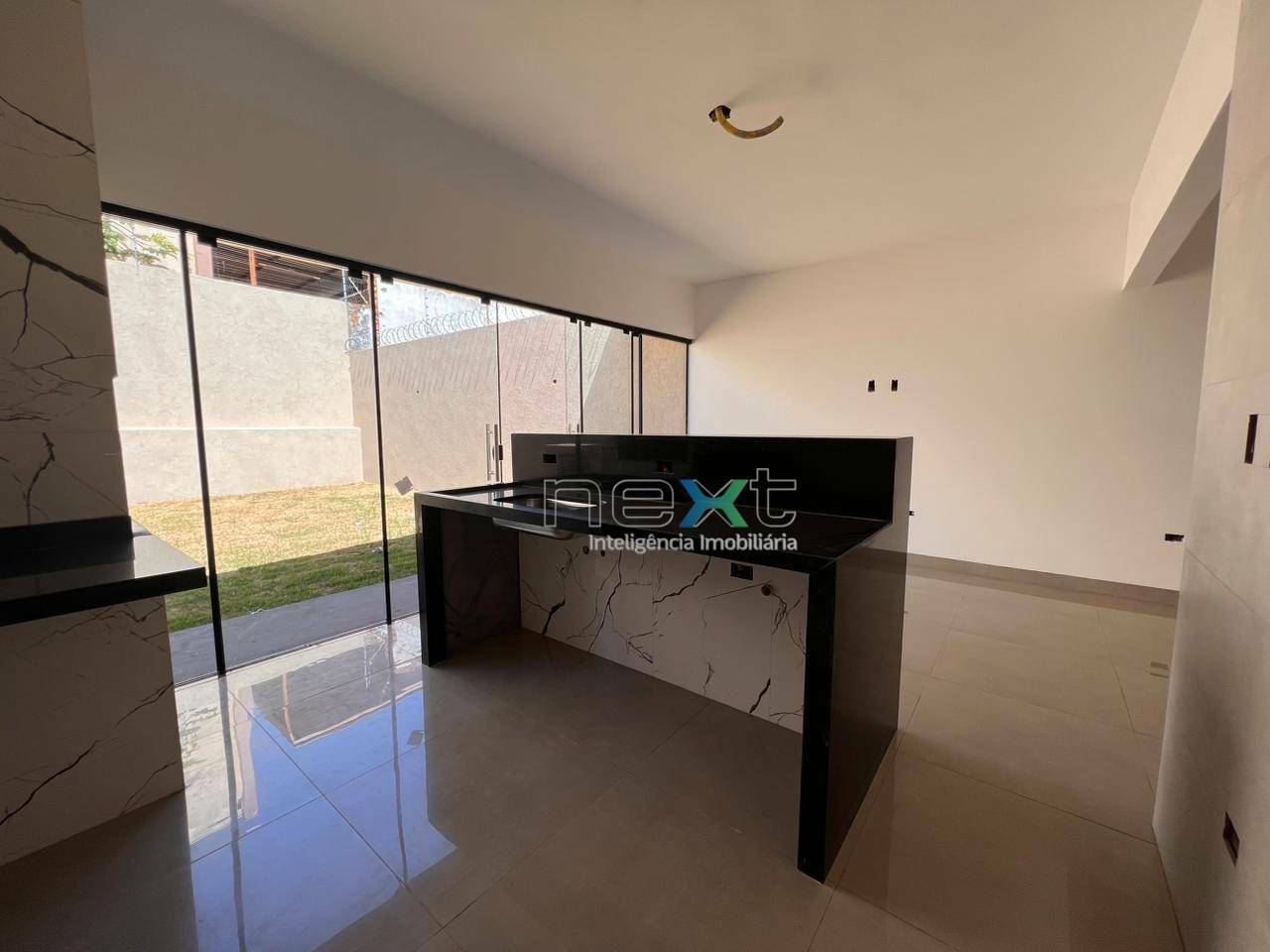 Casa à venda com 3 quartos, 133m² - Foto 4