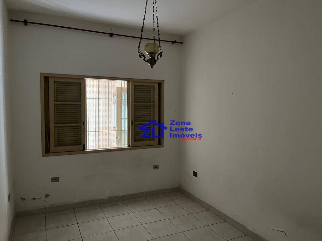 Casa à venda com 4 quartos, 250m² - Foto 16