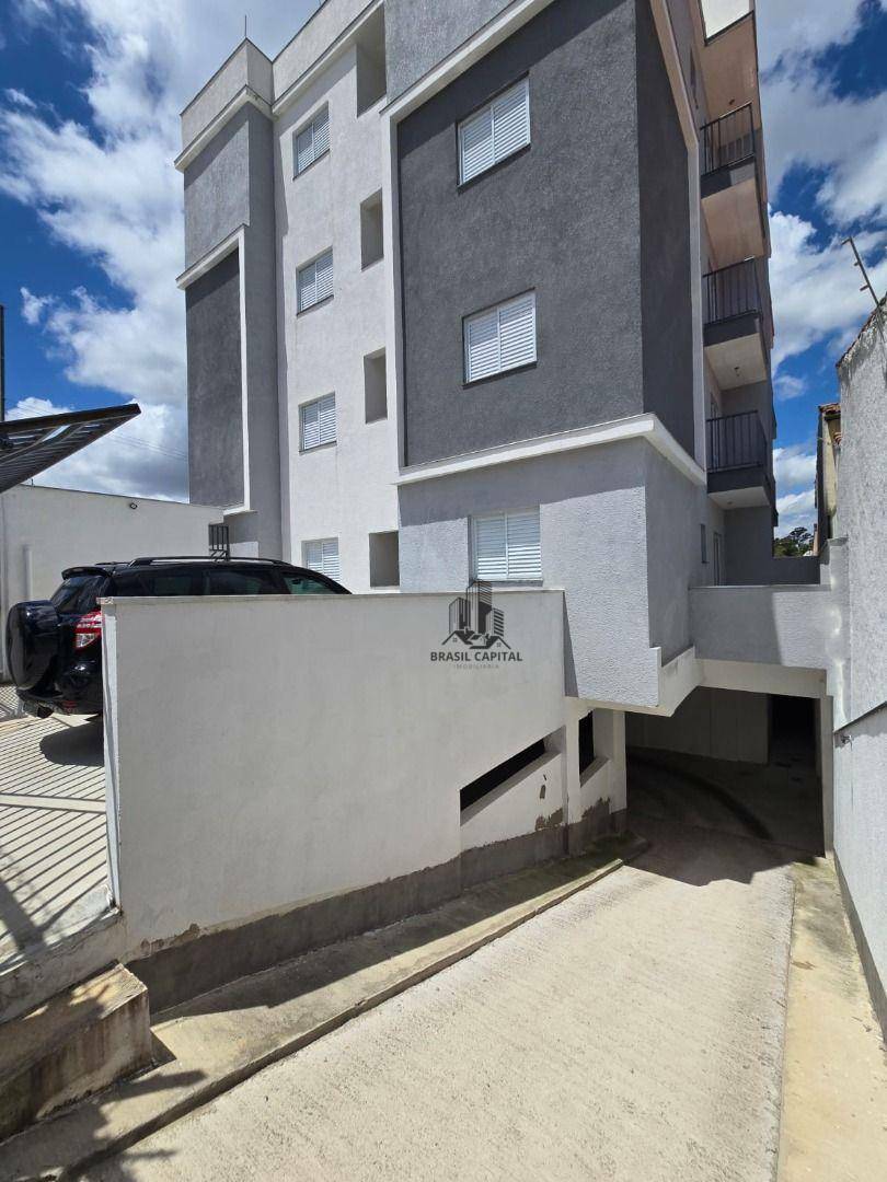 Apartamento à venda com 1 quarto, 40m² - Foto 2