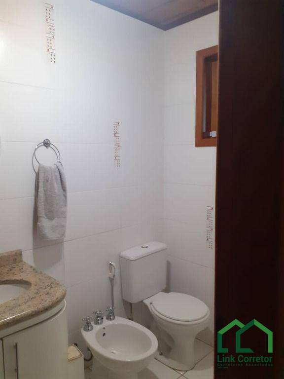 Casa de Condomínio à venda com 3 quartos, 340m² - Foto 16