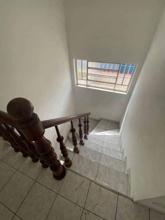 Sobrado à venda com 3 quartos, 223m² - Foto 14