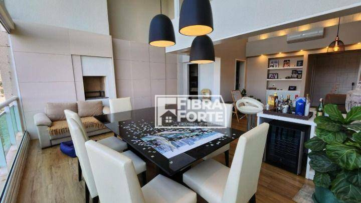 Apartamento à venda com 4 quartos, 189m² - Foto 5
