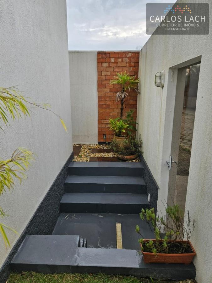 Casa à venda com 3 quartos, 321m² - Foto 9