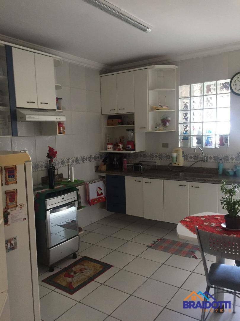 Apartamento à venda com 2 quartos, 77m² - Foto 6