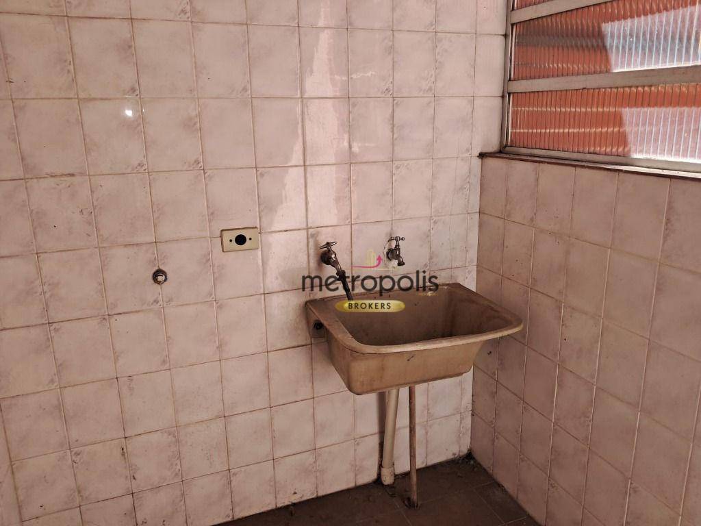 Sobrado à venda com 3 quartos, 300m² - Foto 14