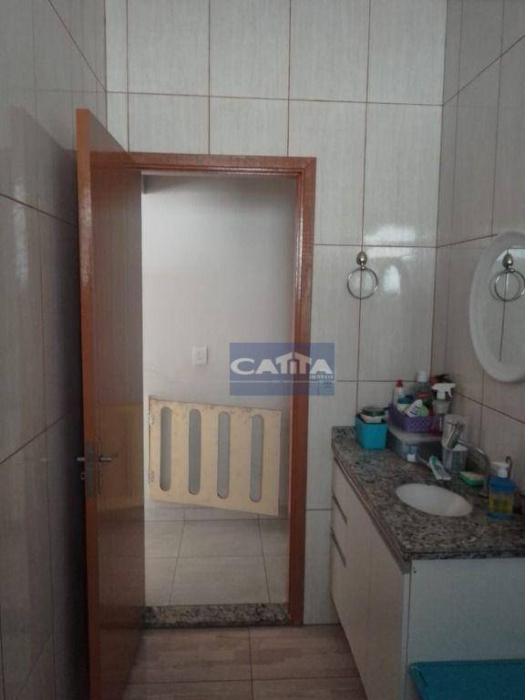 Casa à venda com 2 quartos, 100m² - Foto 11