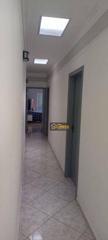 Sobrado à venda com 3 quartos, 237m² - Foto 28