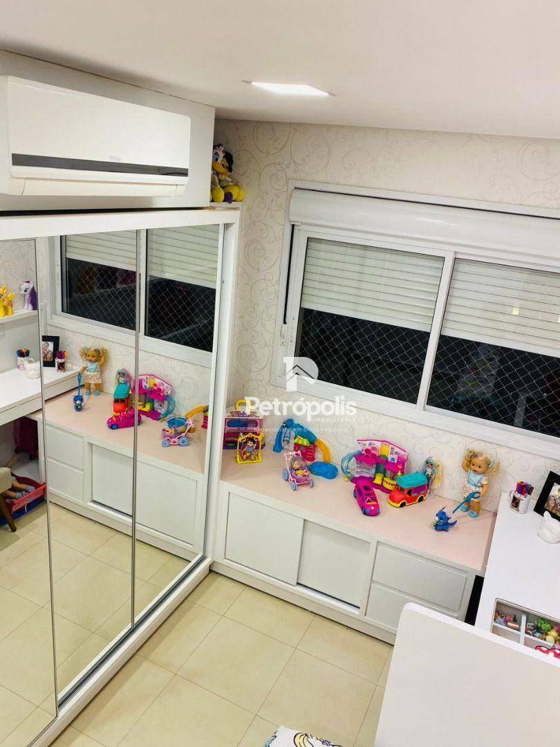 Apartamento à venda com 3 quartos, 264m² - Foto 16