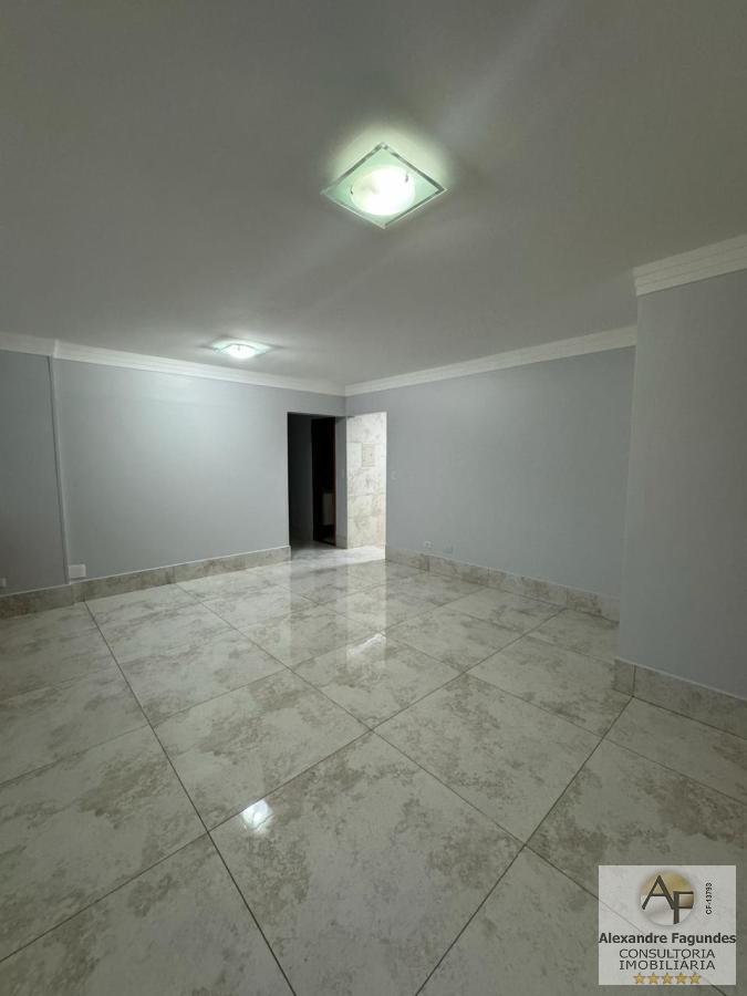 Apartamento à venda com 3 quartos, 94m² - Foto 5