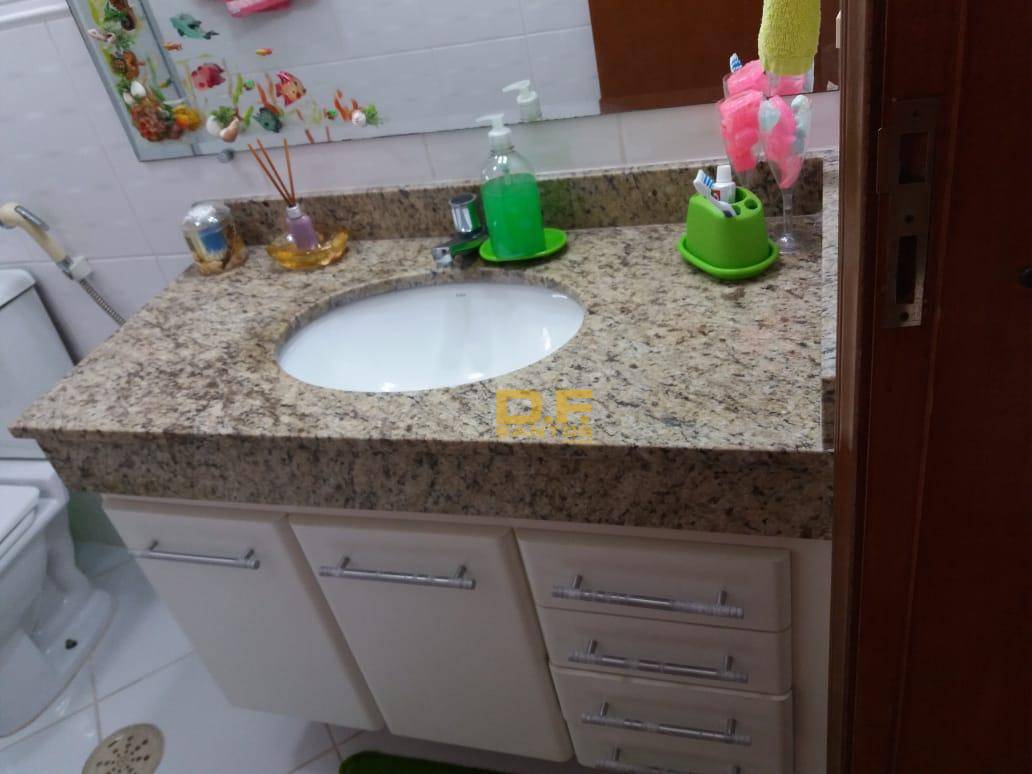 Apartamento à venda com 3 quartos, 120m² - Foto 17