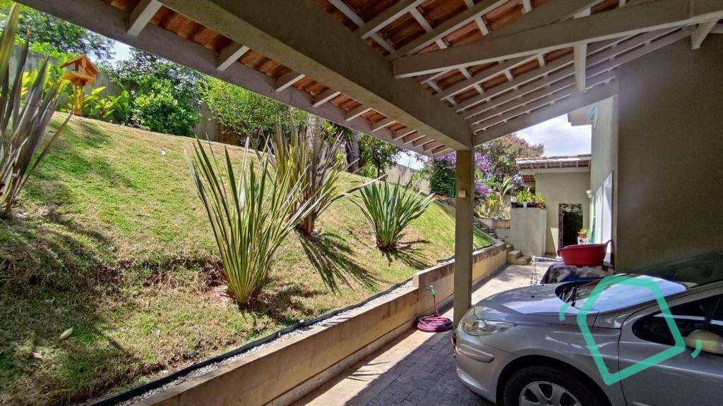 Casa de Condomínio à venda e aluguel com 4 quartos, 230m² - Foto 4