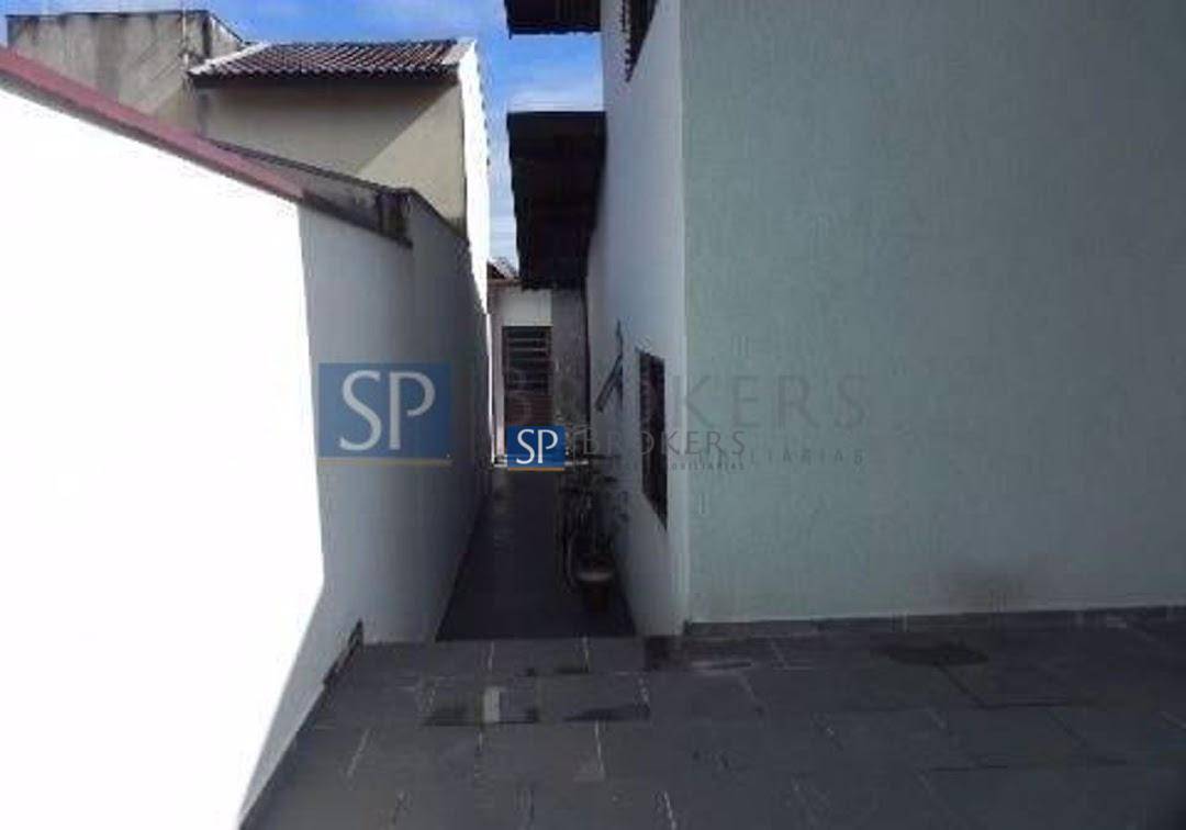 Casa à venda com 3 quartos, 200m² - Foto 15