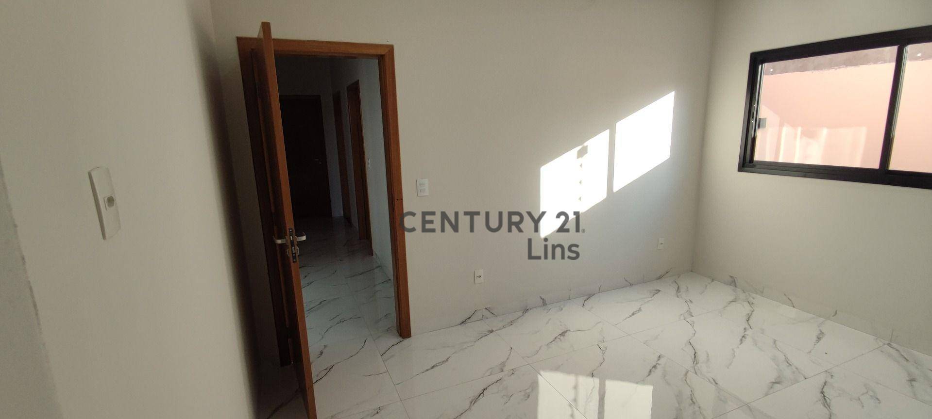 Casa à venda com 3 quartos, 300M2 - Foto 6