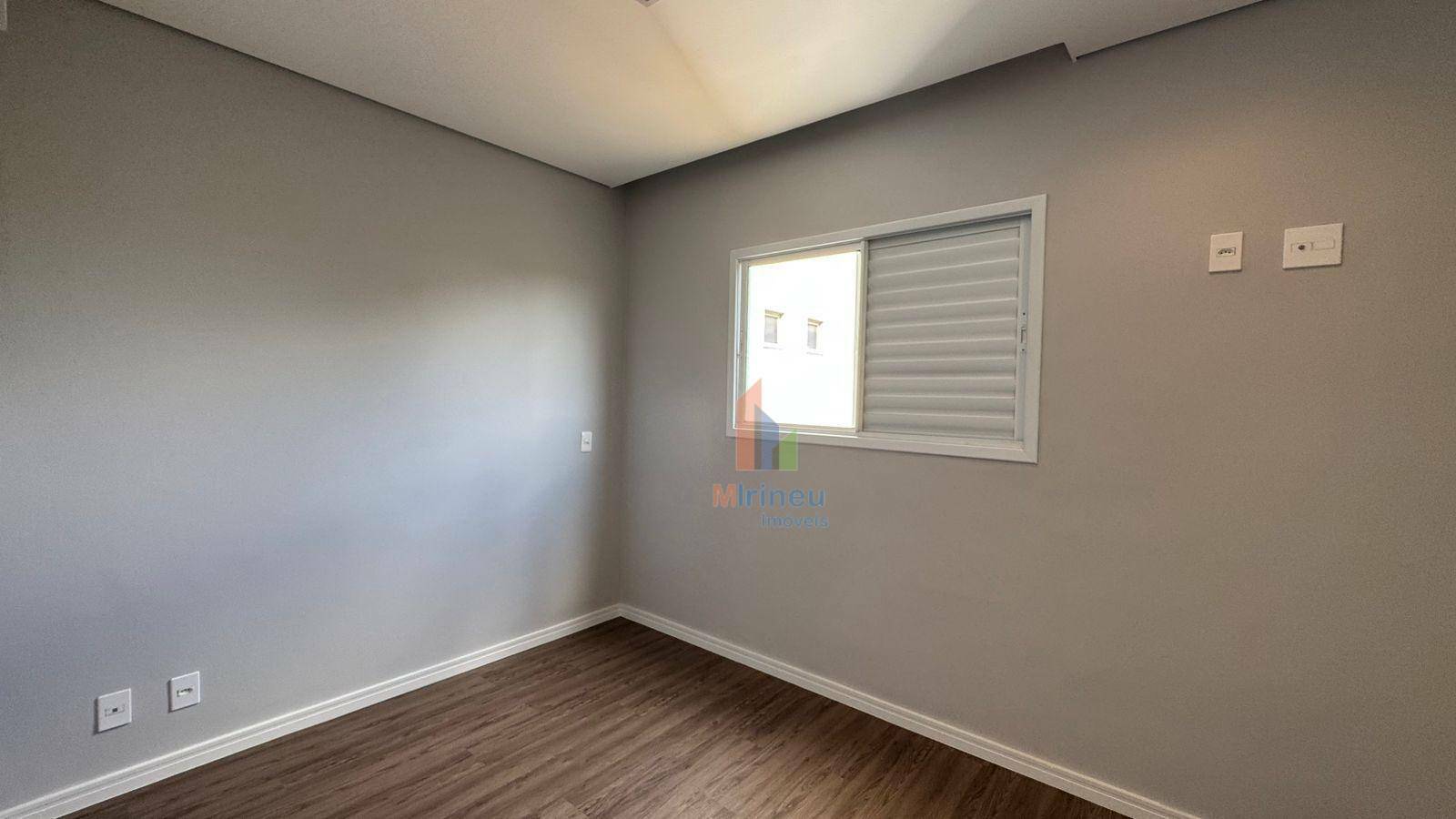 Apartamento para alugar com 2 quartos, 60m² - Foto 16
