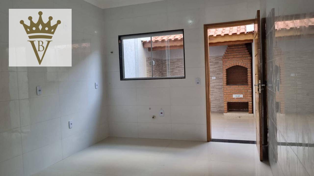 Casa à venda com 3 quartos, 123m² - Foto 13