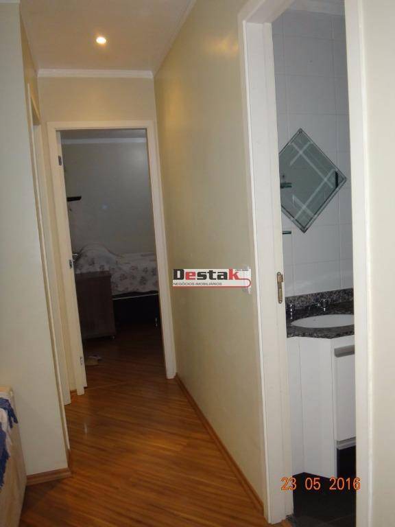 Apartamento à venda com 2 quartos, 74m² - Foto 20