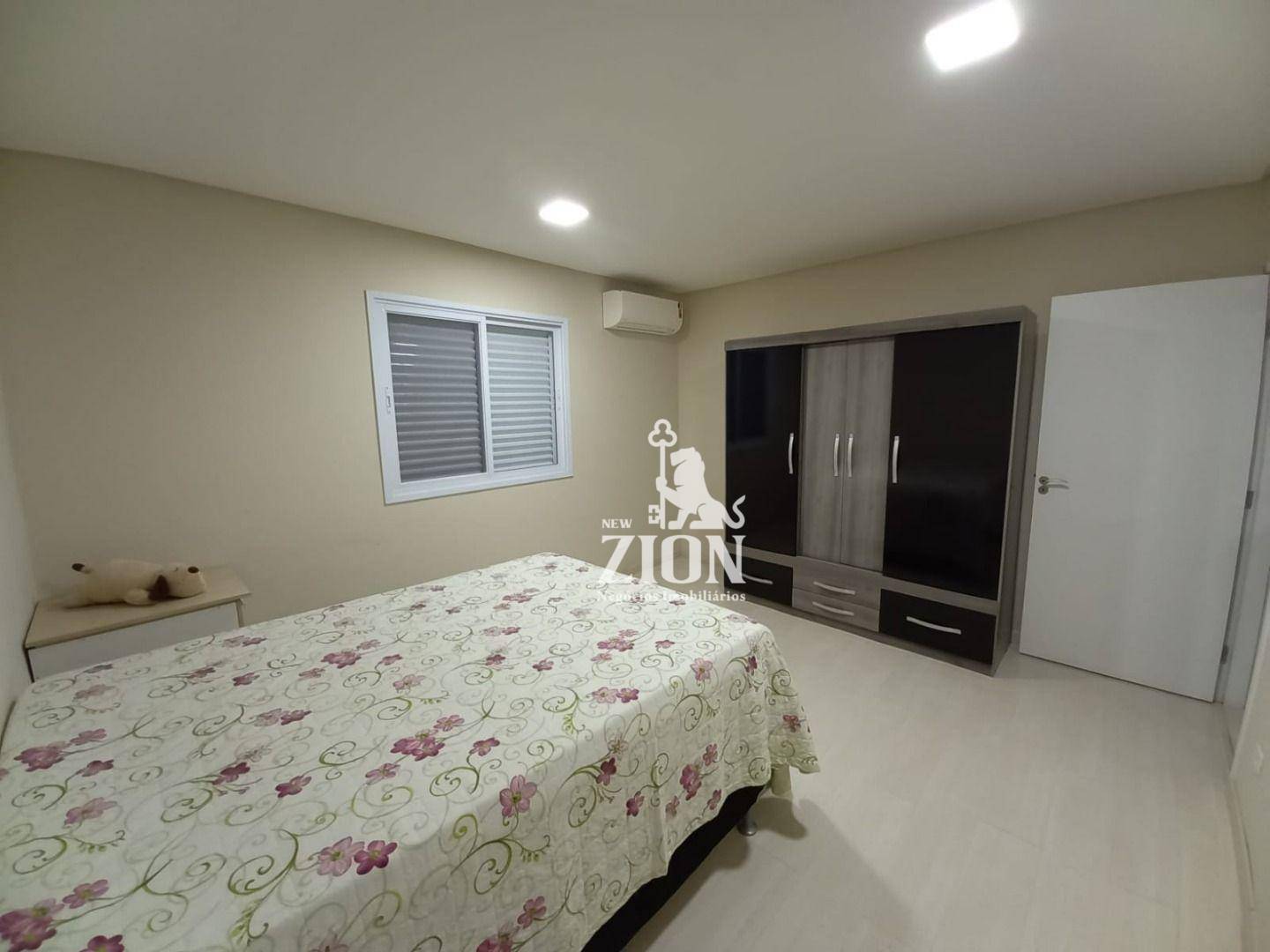 Casa de Condomínio à venda com 3 quartos, 300m² - Foto 24