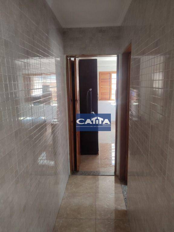 Sobrado à venda com 2 quartos, 110m² - Foto 4