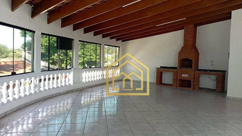 Sobrado à venda e aluguel com 3 quartos, 373m² - Foto 1