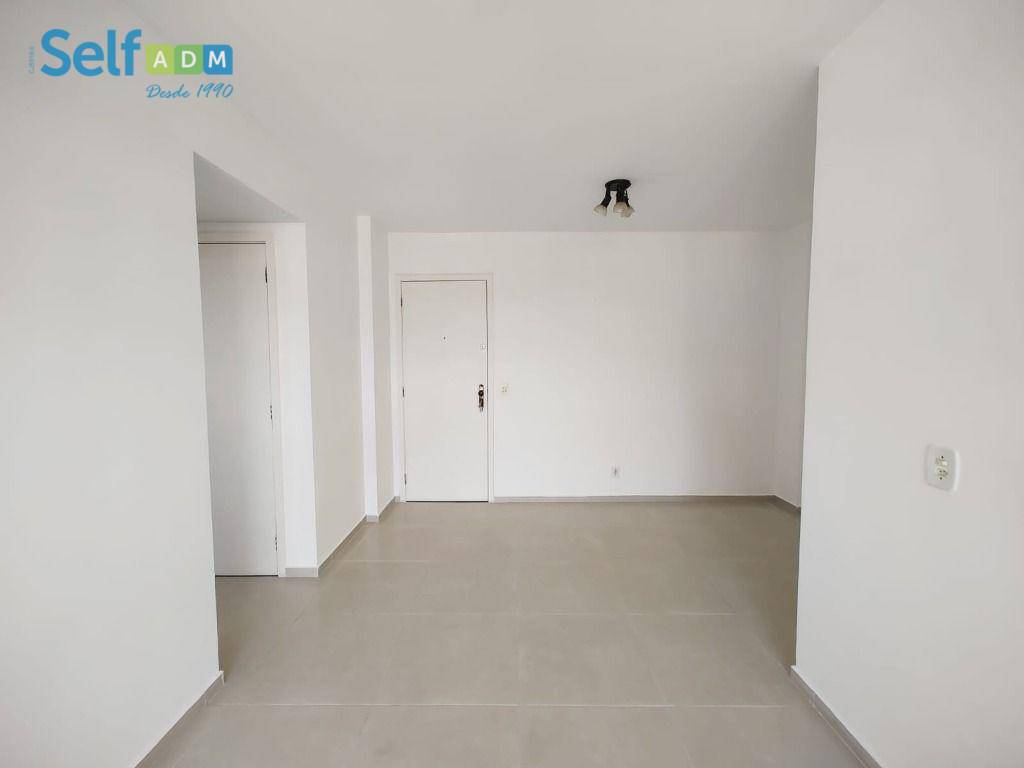 Apartamento para alugar com 2 quartos, 62m² - Foto 4