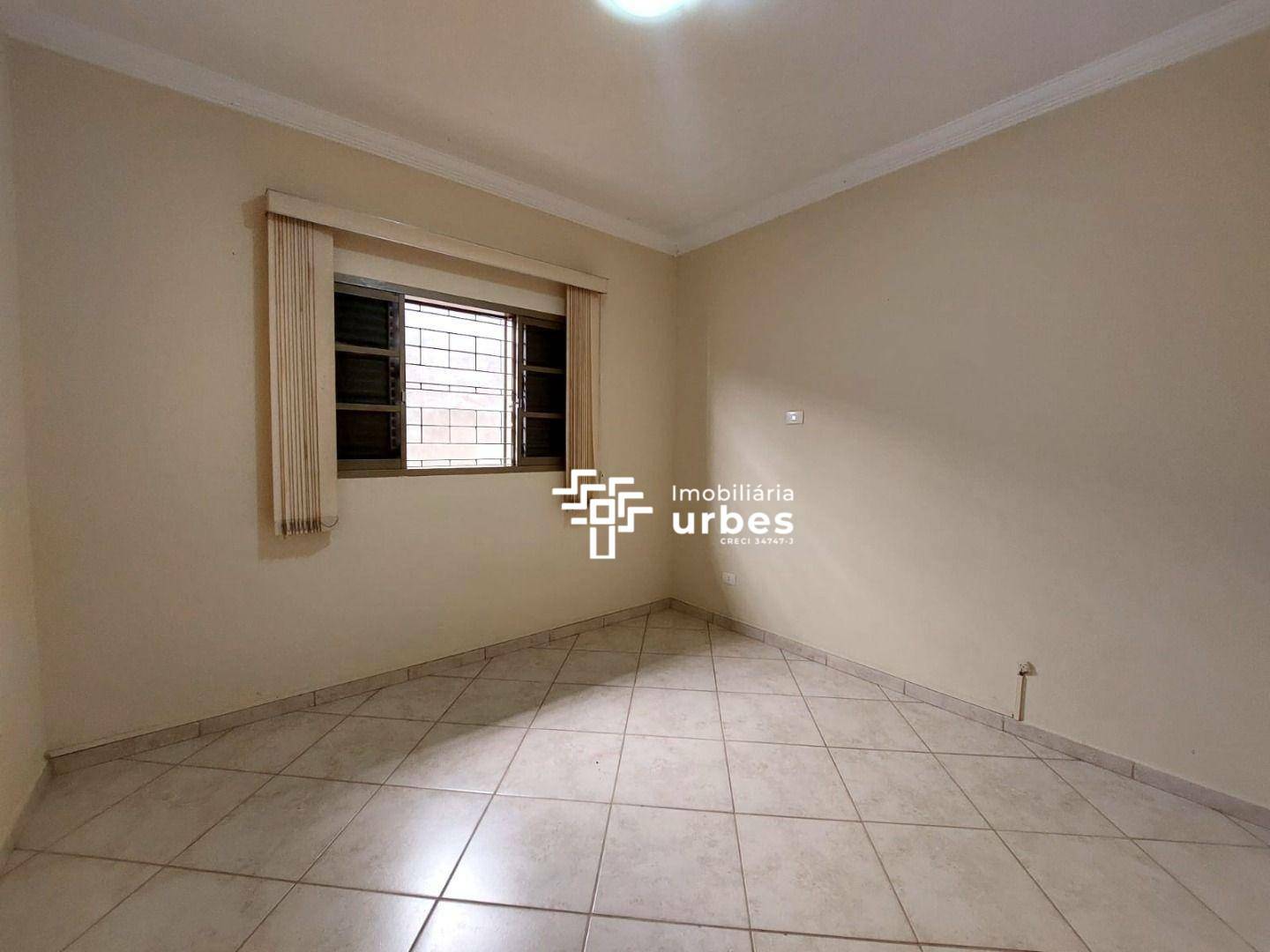 Casa para alugar com 3 quartos, 226m² - Foto 19