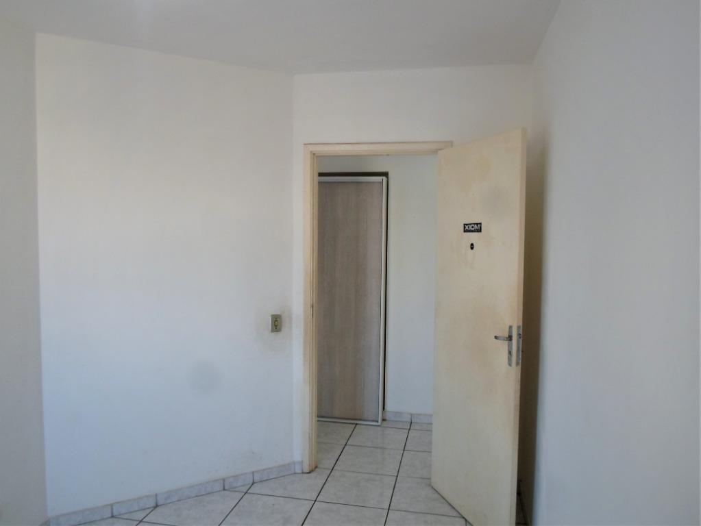 Apartamento à venda e aluguel com 2 quartos, 69m² - Foto 9