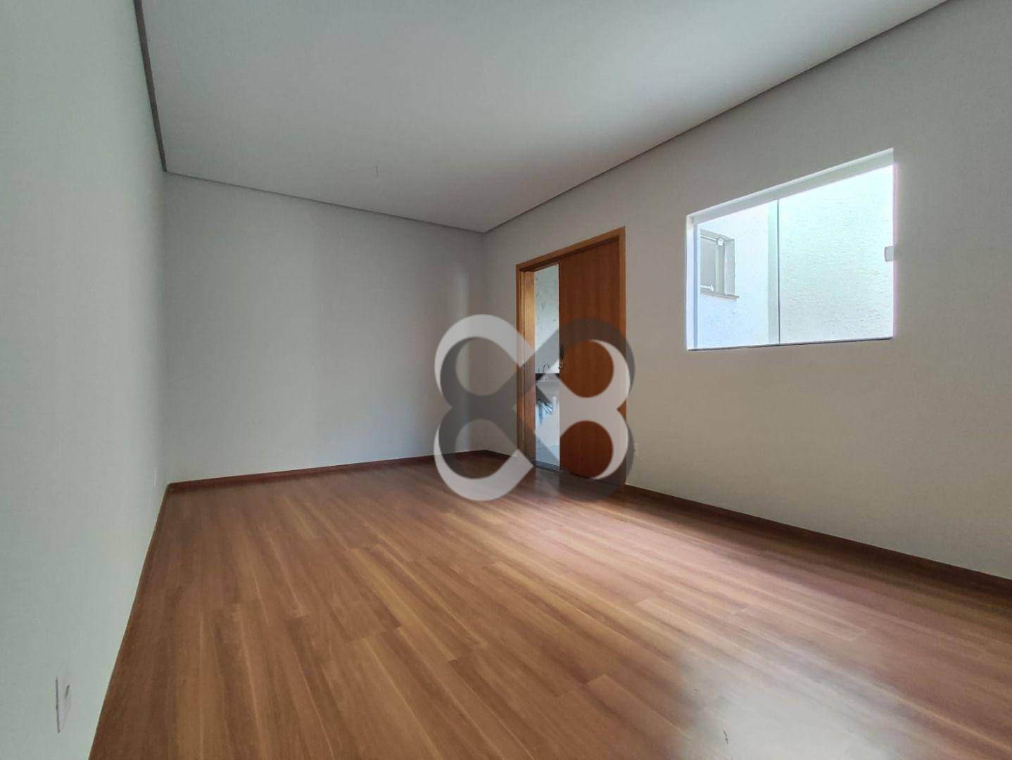 Casa à venda com 3 quartos, 87m² - Foto 2