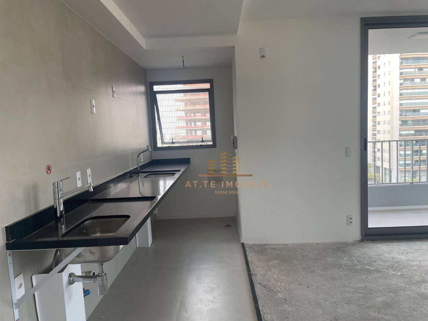 Apartamento à venda com 2 quartos, 96m² - Foto 11