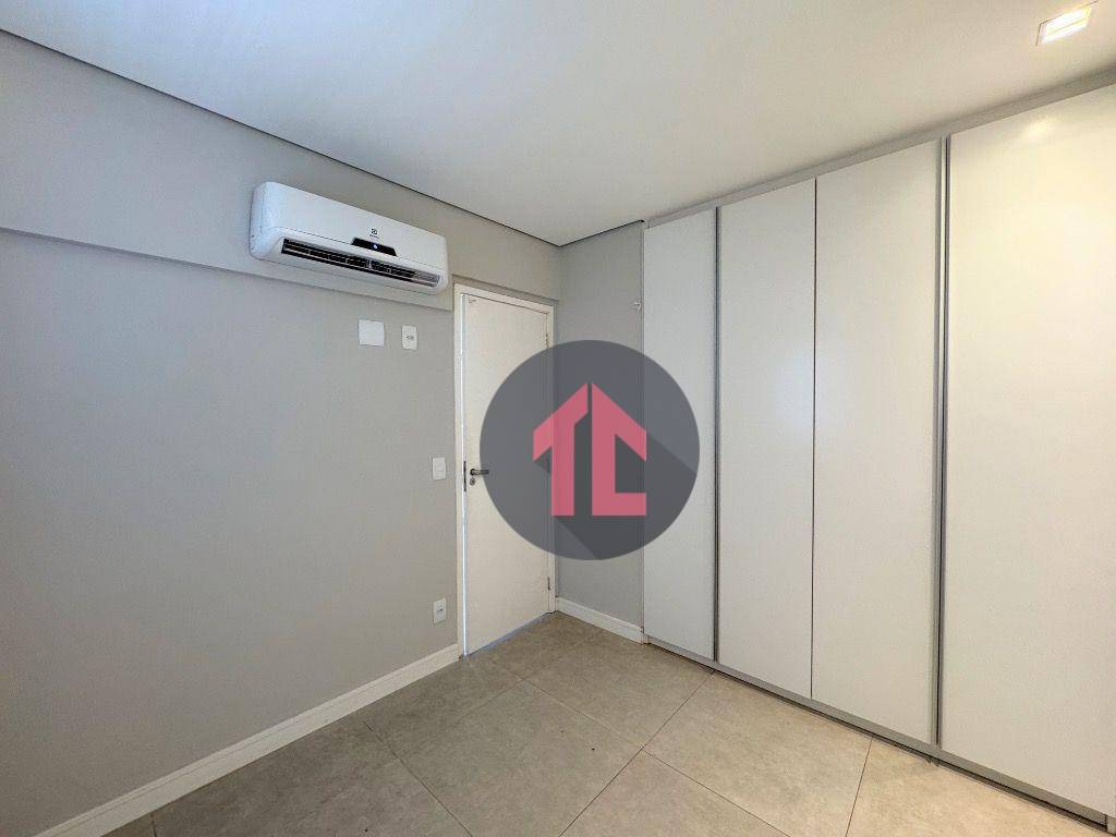 Apartamento para alugar com 2 quartos, 66m² - Foto 13