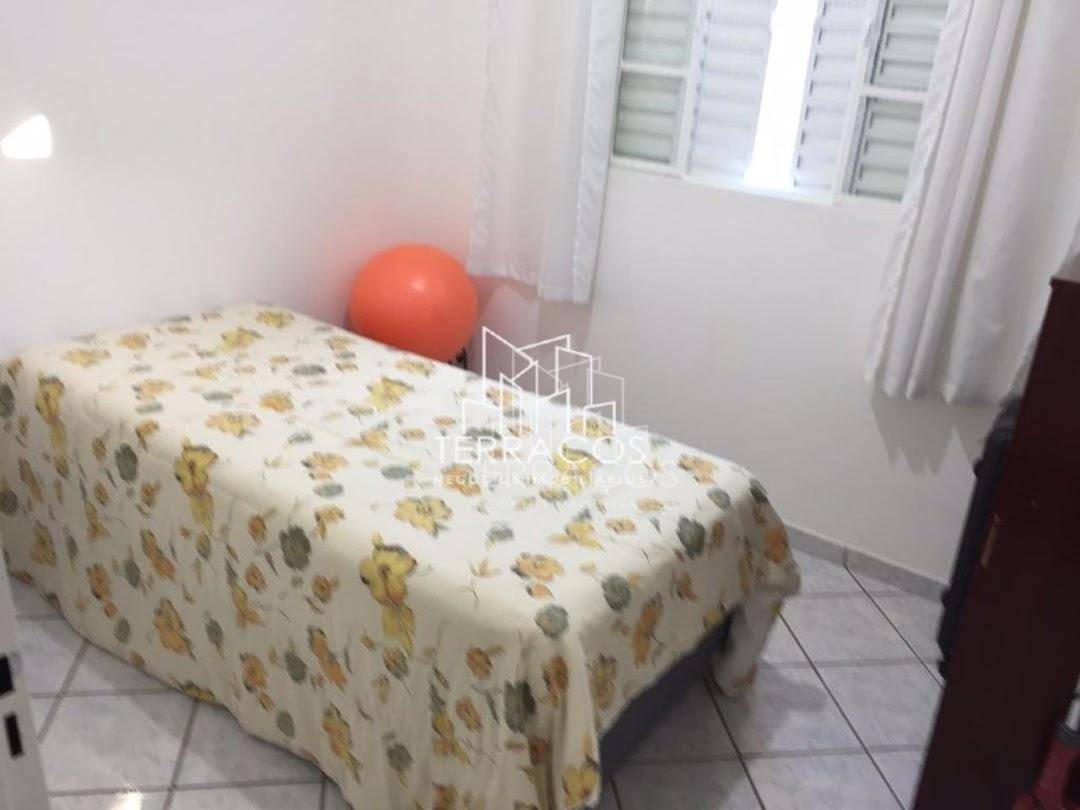 Casa à venda com 3 quartos, 131m² - Foto 17