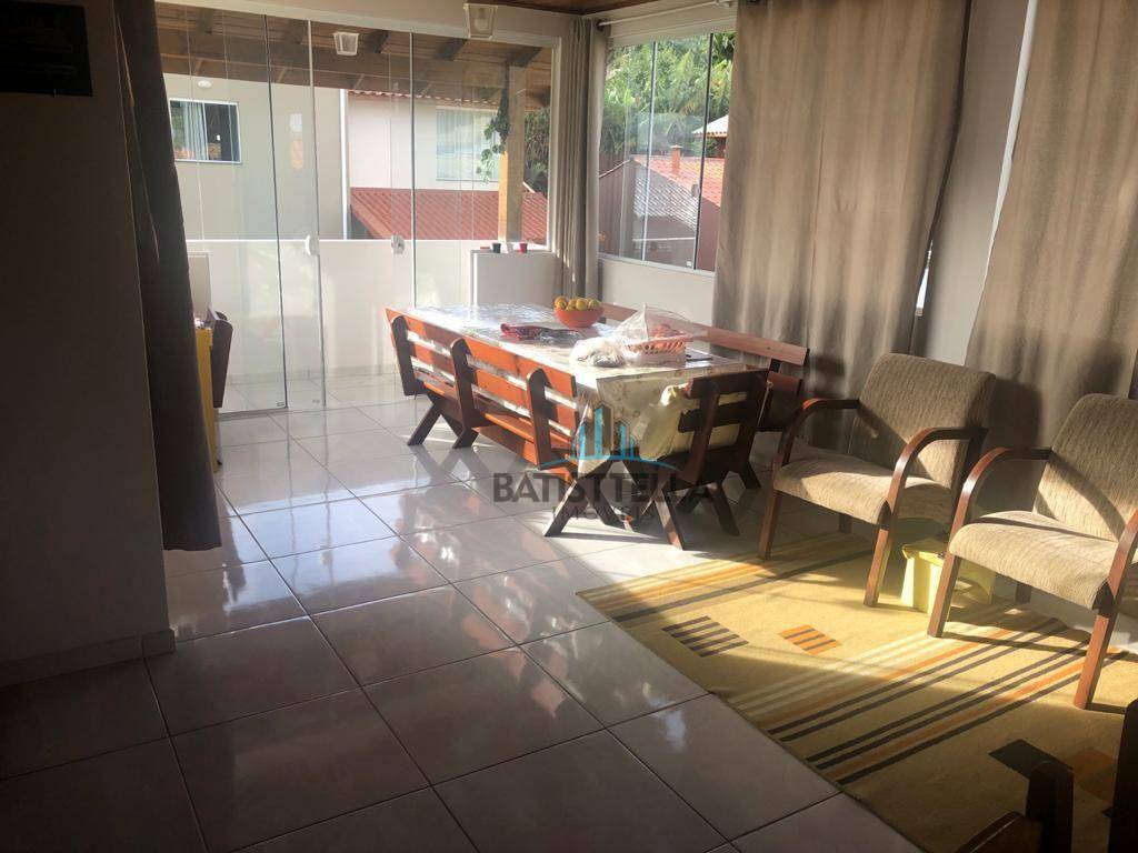 Casa à venda com 3 quartos, 120m² - Foto 8