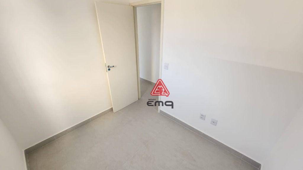 Apartamento para alugar com 2 quartos, 40m² - Foto 14