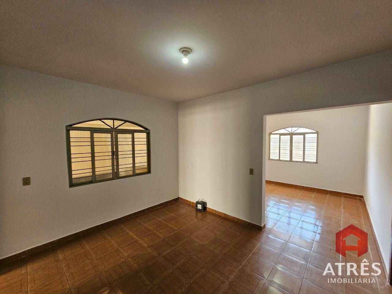 Casa para alugar com 3 quartos, 205m² - Foto 26