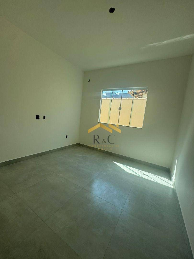 Casa à venda com 3 quartos, 105m² - Foto 18