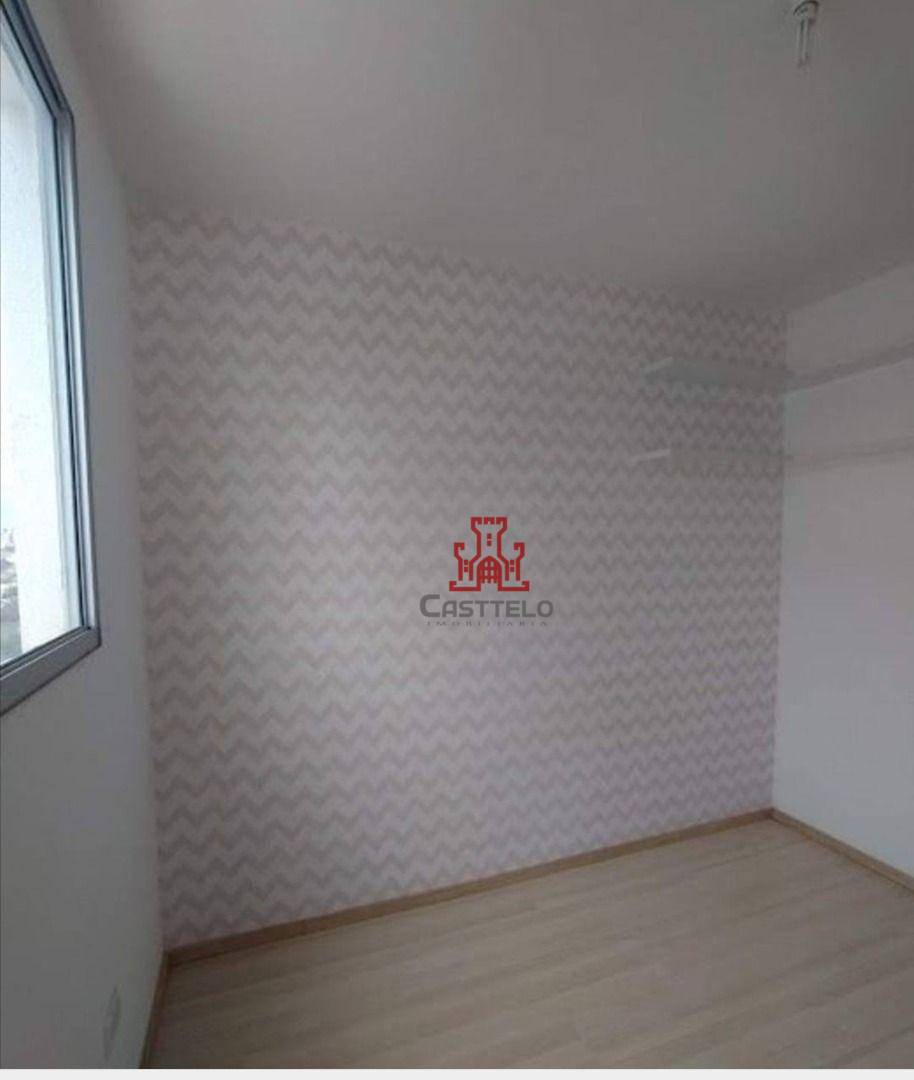 Apartamento à venda com 2 quartos, 40m² - Foto 11