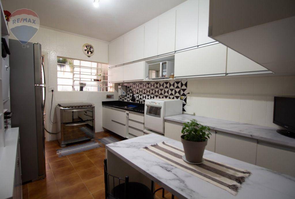 Apartamento à venda com 2 quartos, 87m² - Foto 2