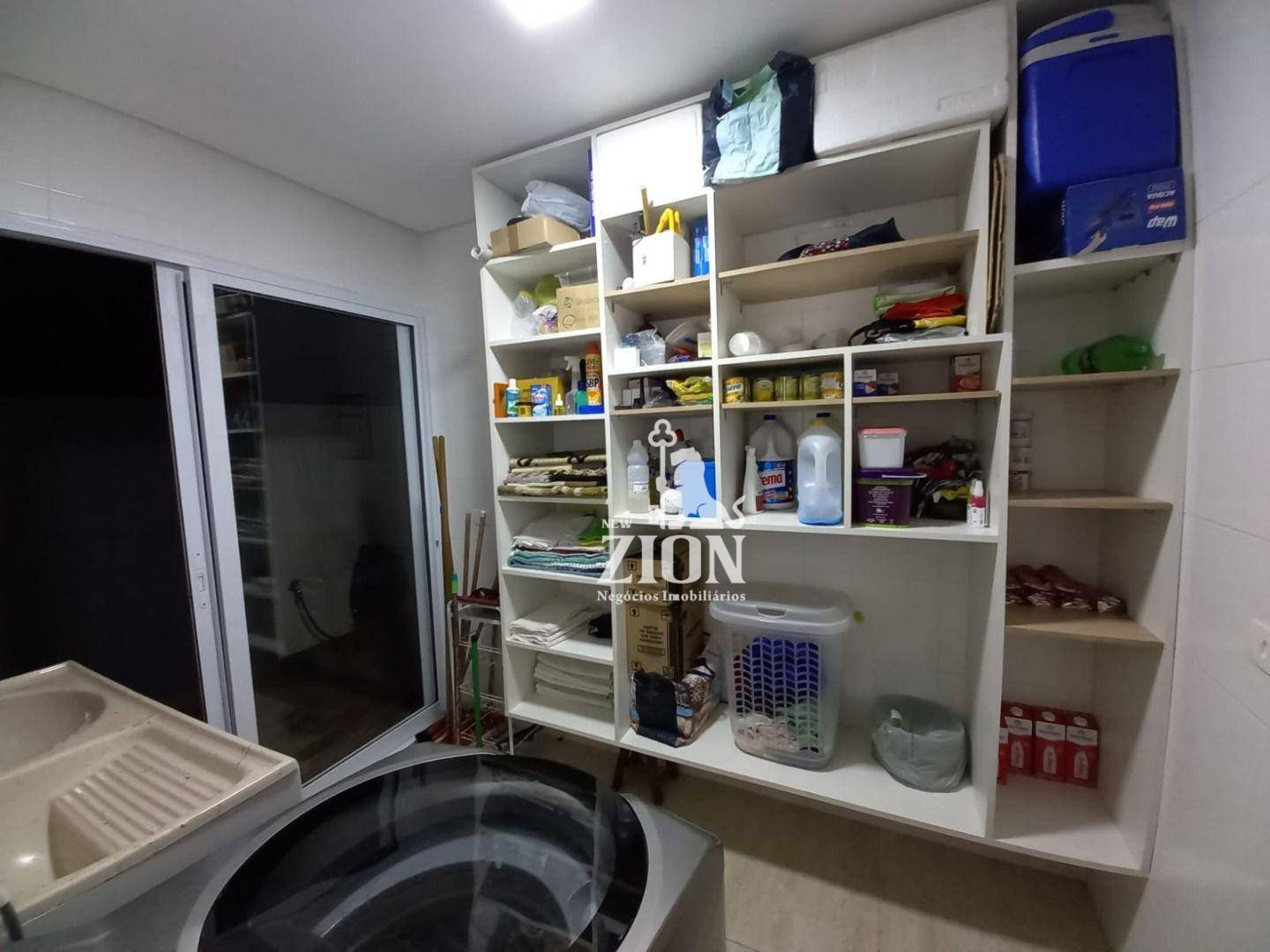 Casa de Condomínio à venda com 3 quartos, 300m² - Foto 21