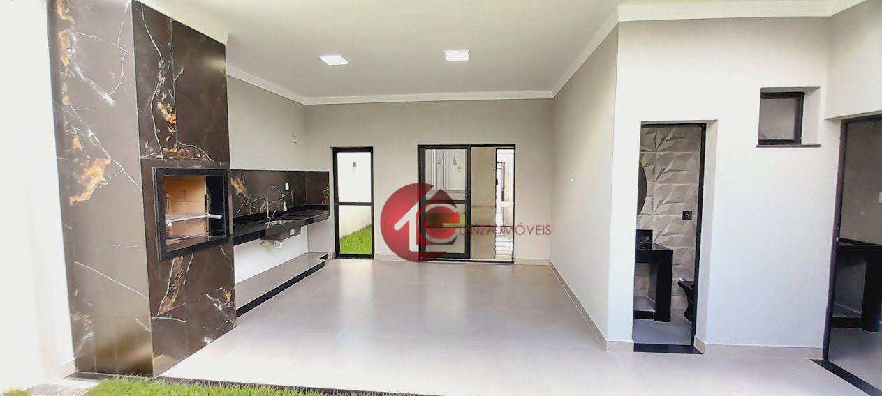 Casa à venda com 3 quartos, 150m² - Foto 1