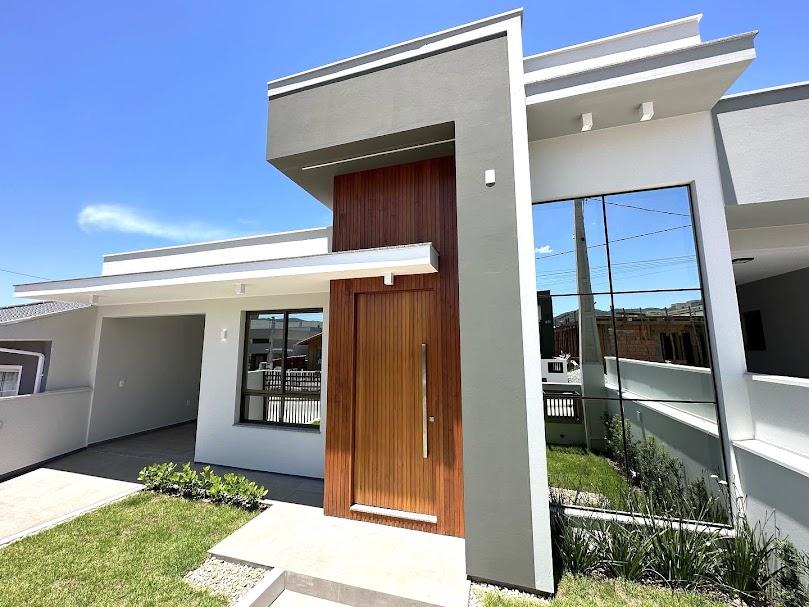 Casa à venda com 3 quartos, 99m² - Foto 1