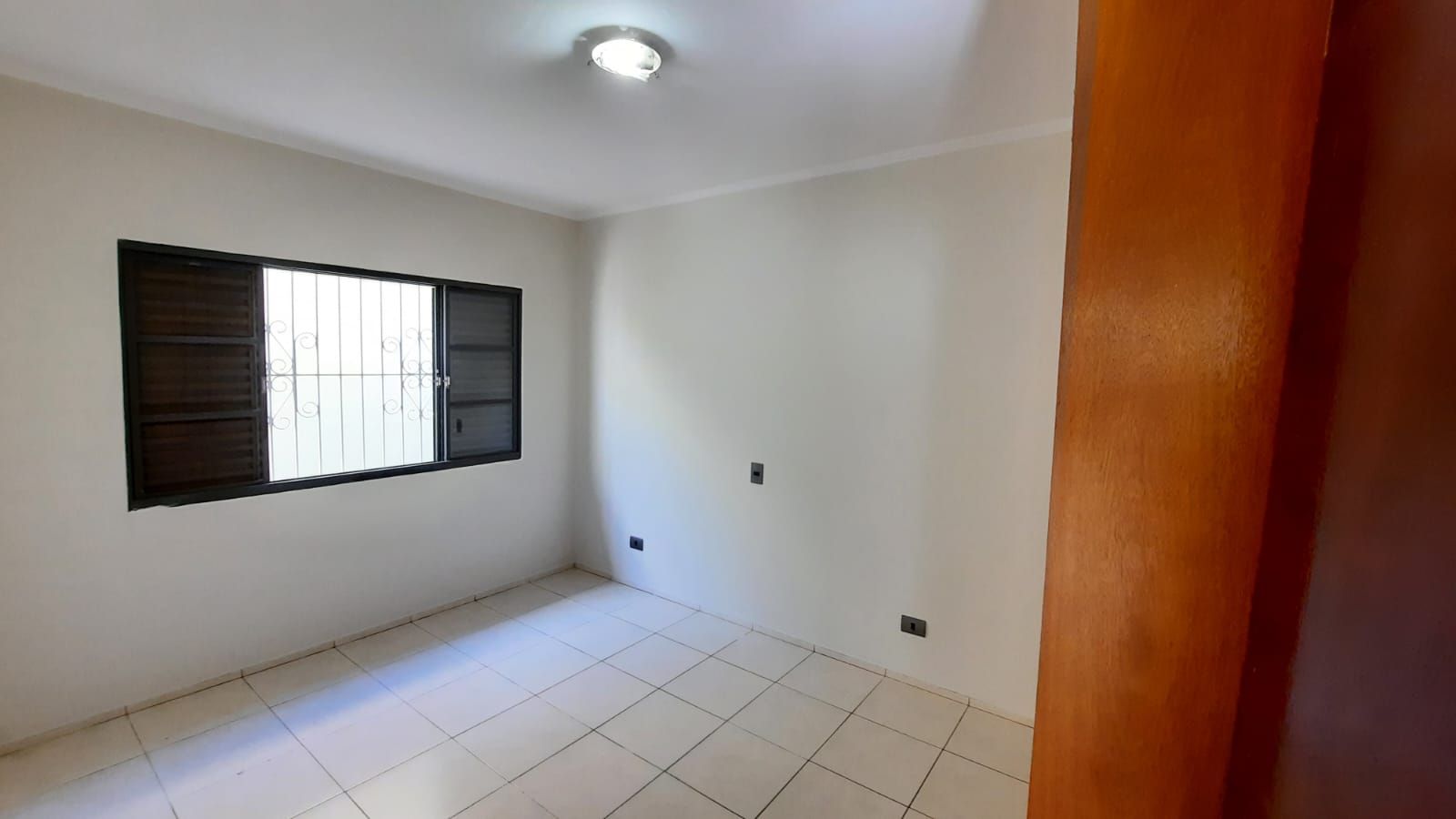 Casa à venda com 4 quartos, 274m² - Foto 15