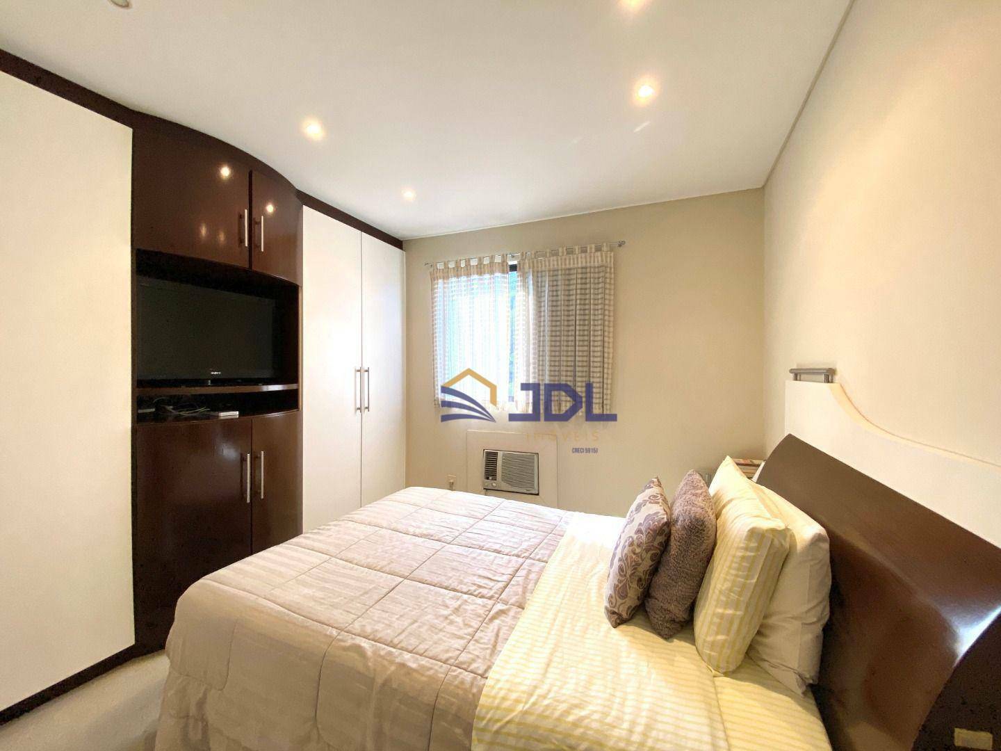 Apartamento à venda com 3 quartos, 98m² - Foto 19