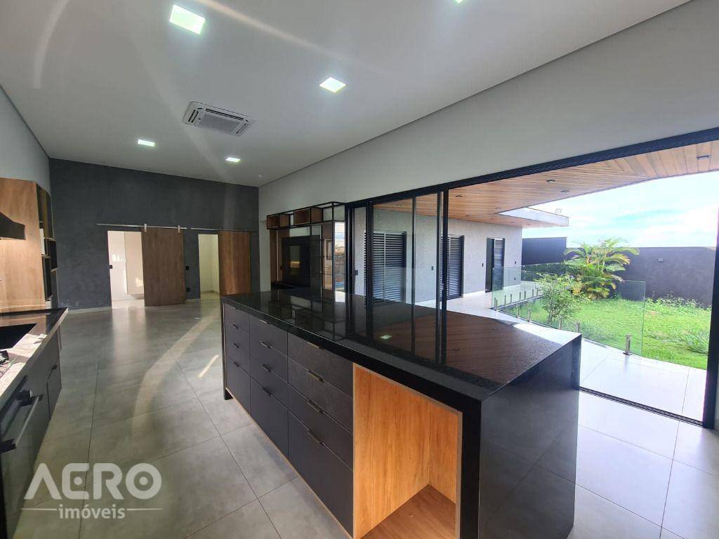 Casa de Condomínio à venda com 3 quartos, 198m² - Foto 29