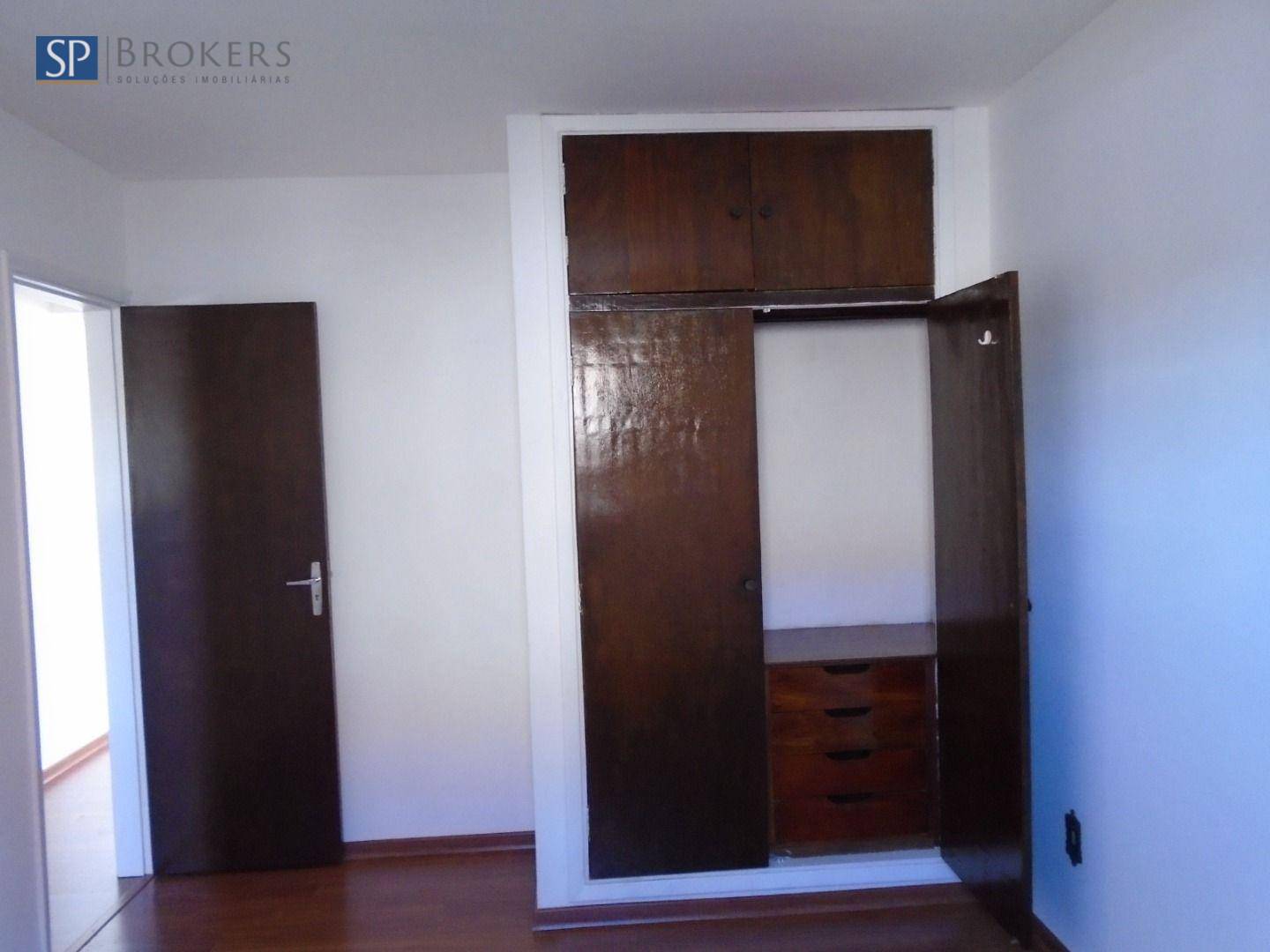 Apartamento à venda com 3 quartos, 74m² - Foto 17