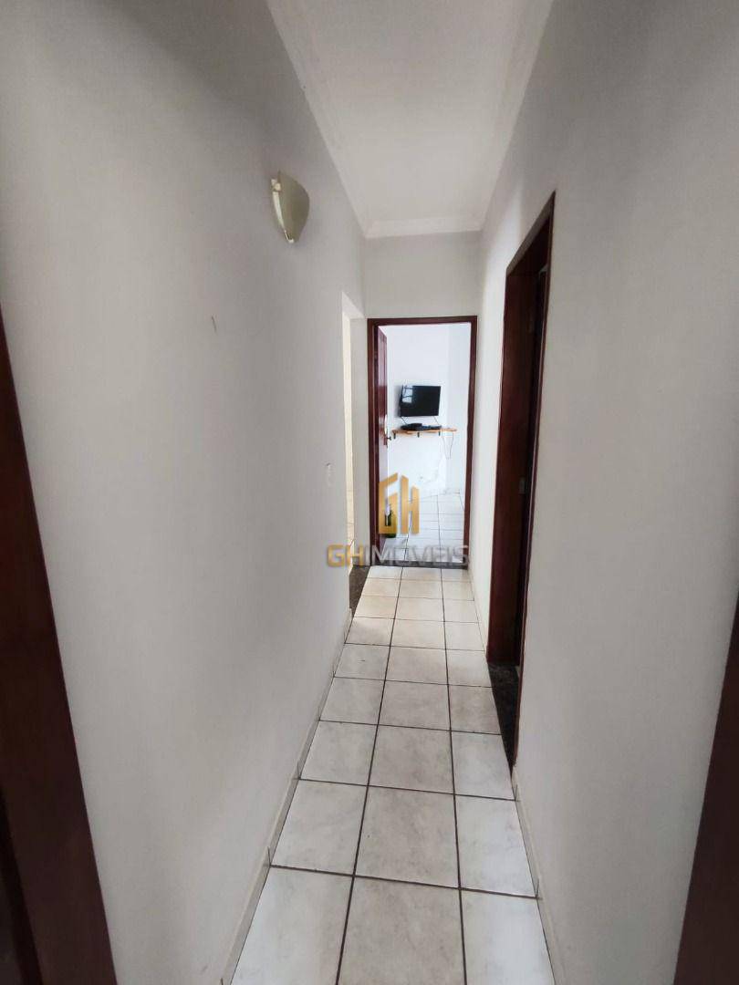 Casa à venda com 3 quartos, 220m² - Foto 15