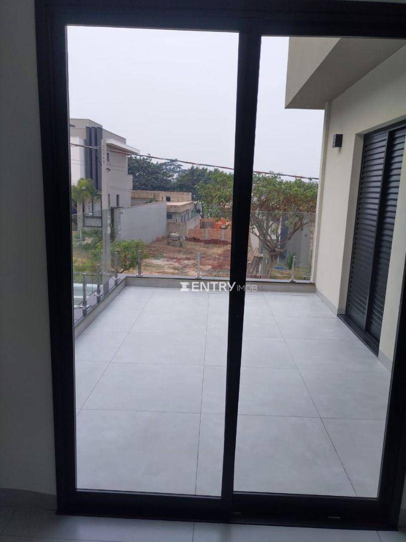 Casa à venda com 4 quartos, 205m² - Foto 8